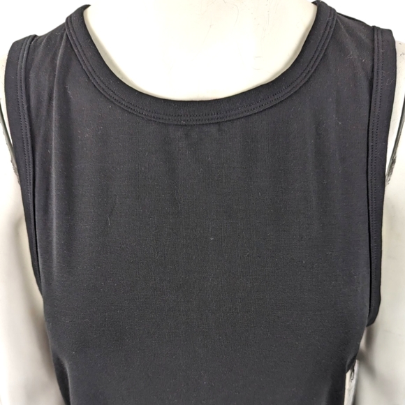 Urban Savage Studded Crop Tee Tank Top NEW Womens Large Black Workout Athletic - Picture 7 of 13